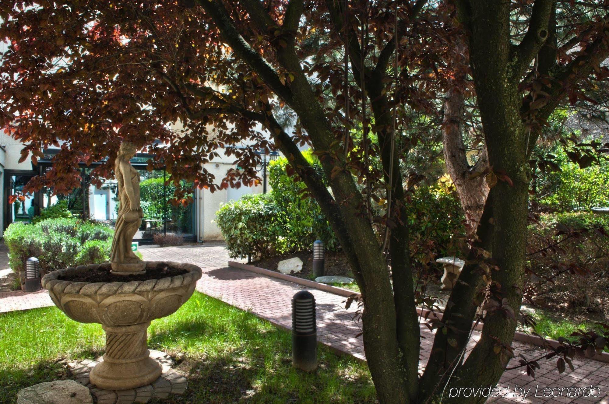 Mercure Paris Malakoff Parc Des Expositions Exterior foto